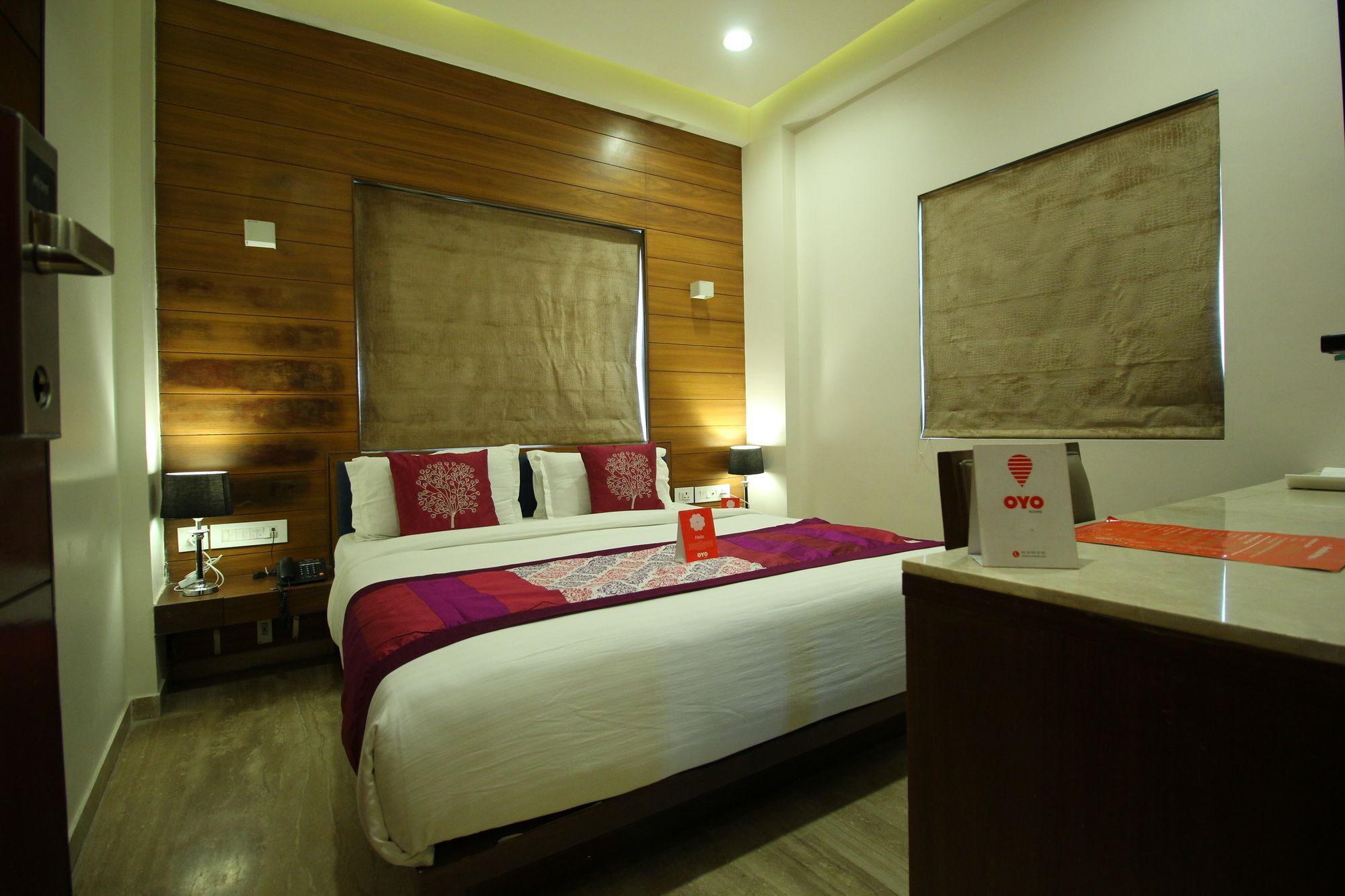 Oyo 8992 Hotel Kyra Ahmedabad Exterior foto
